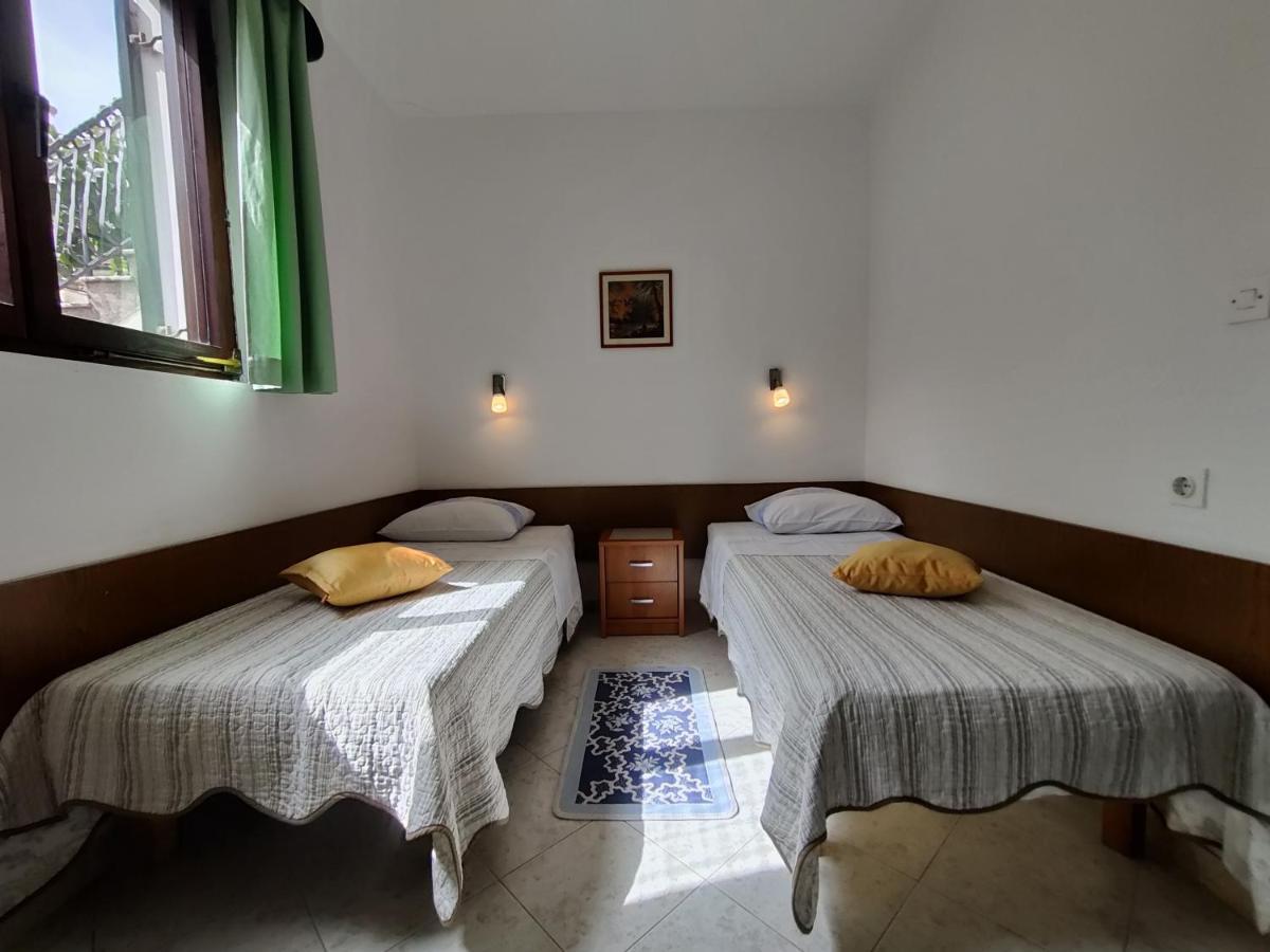 Apartment Ljubica ヴルサル エクステリア 写真