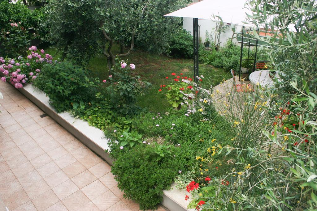Apartment Ljubica ヴルサル エクステリア 写真