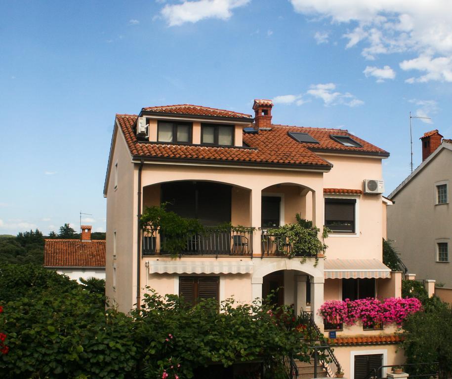 Apartment Ljubica ヴルサル エクステリア 写真