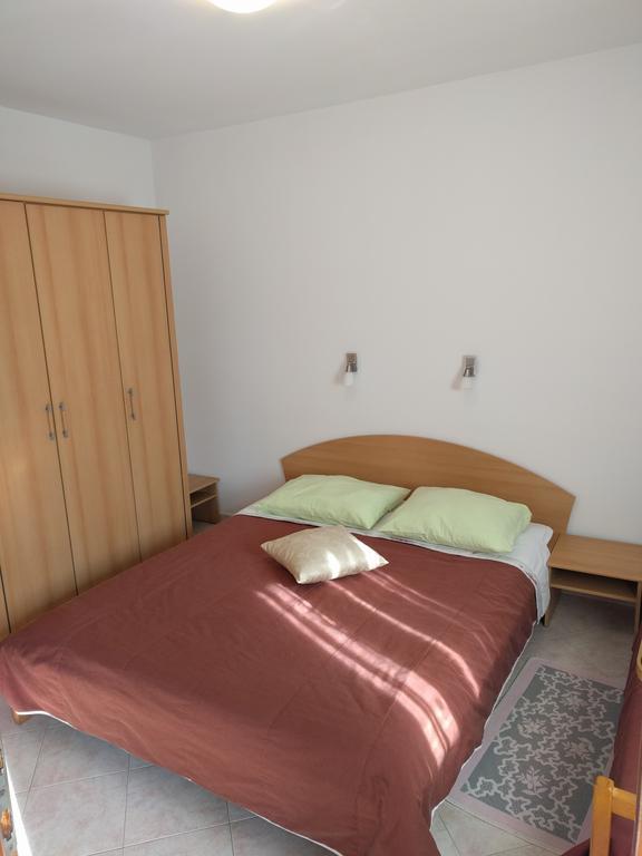 Apartment Ljubica ヴルサル エクステリア 写真